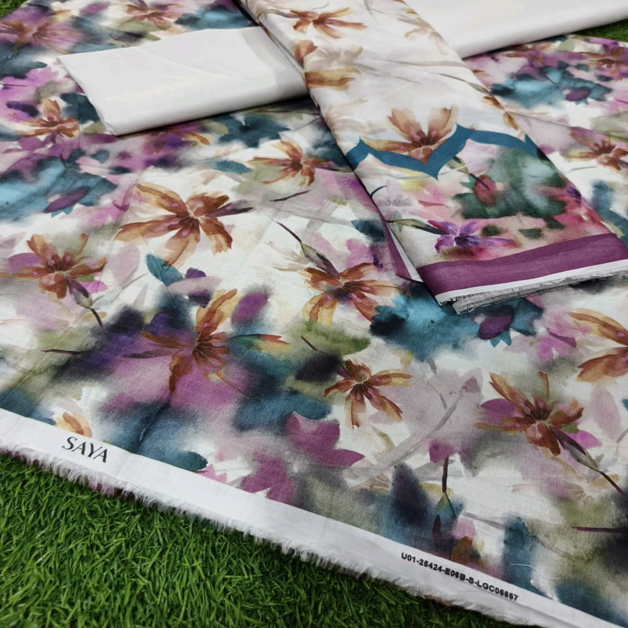 Saya Lawn Digital Print Suit - Volume 3-2