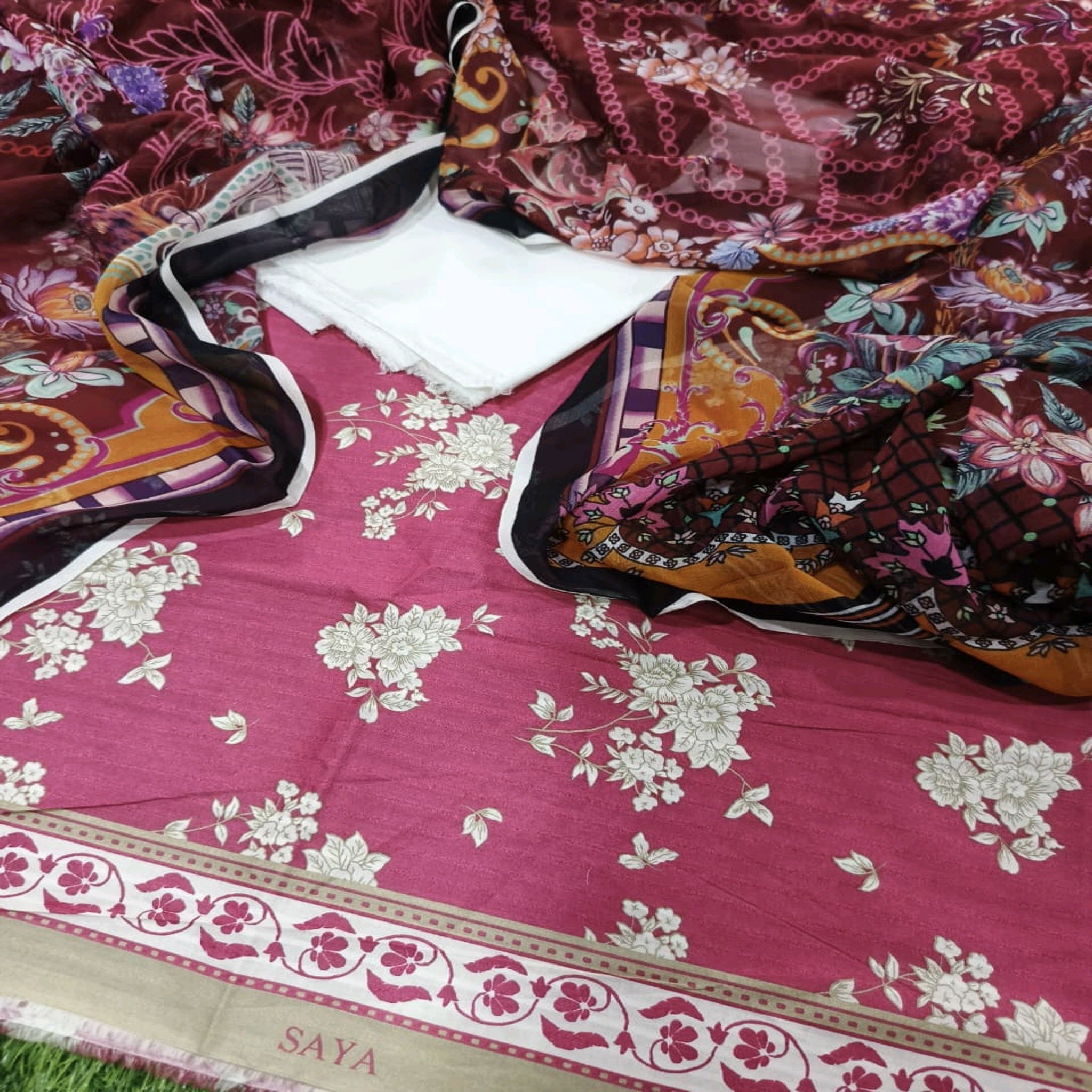 Saya Lawn Digital Print Suit - Volume 3-3