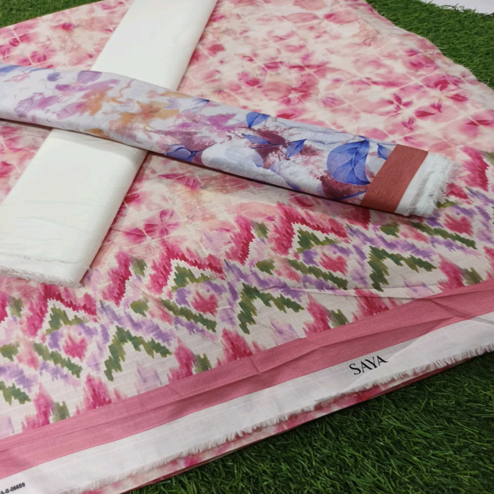 Saya Lawn Digital Print Suit - Volume 3-17